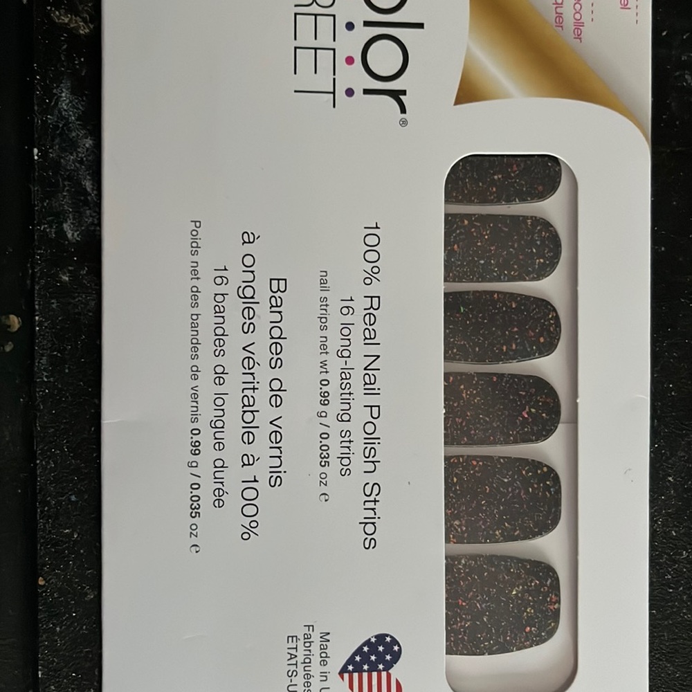 Color Street nail polish strips